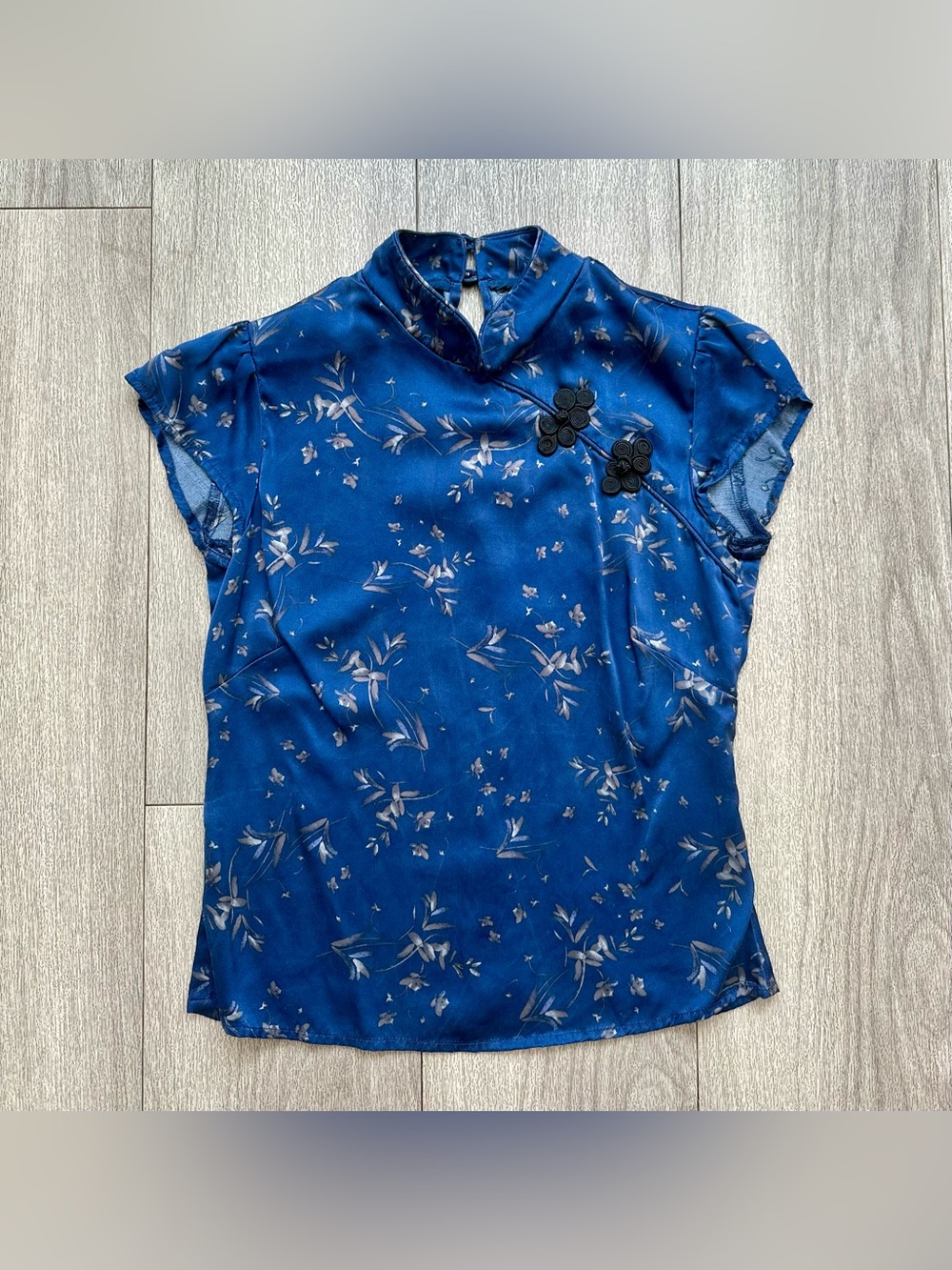 Reformation Mao Top Blue Floral Creeper Mandarin Silk Satin Blouse